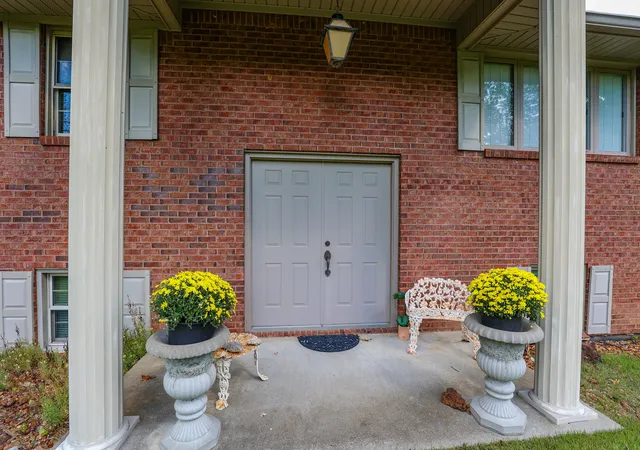 Homes for sale in Benton, KY | 98 Gordon Rd, Benton, KY 42025 | MLS# 26017412
