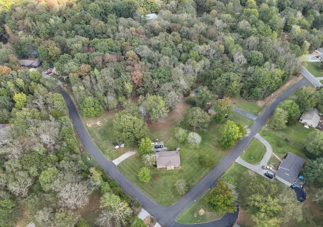 Homes for sale in Benton, KY | 98 Gordon Rd, Benton, KY 42025 | MLS# 26017412