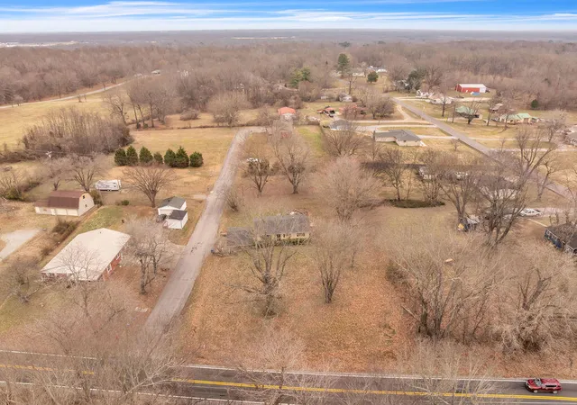 13th image of 6360 Old Mayfield Rd Old Mayfield Rd, Paducah, KY 42003 | MLS# 26016265