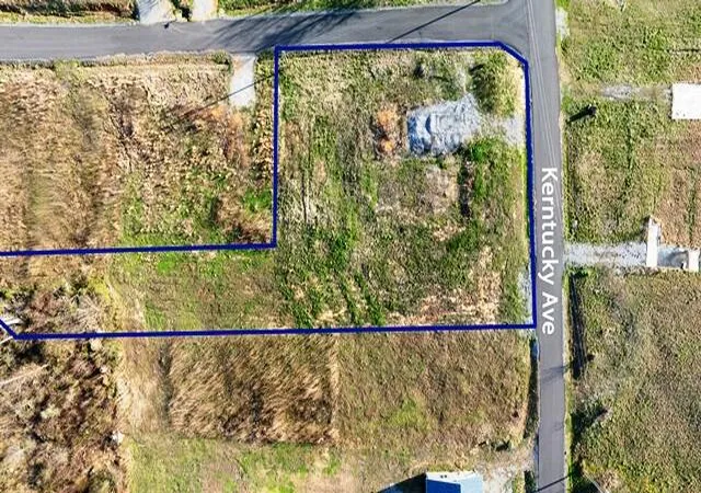 2nd image of 195, 196, 197, 198 Kentucky Ave, Gilbertsville, KY 42044 | MLS# 26017073