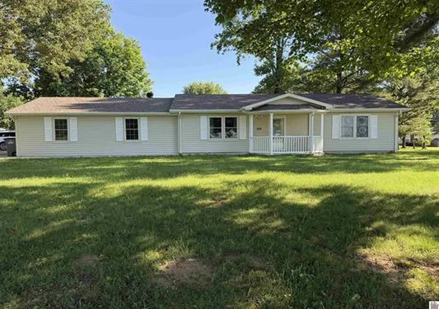 1st image of 915 Tyree Rd, Paducah, KY 42003 | MLS# 26016970