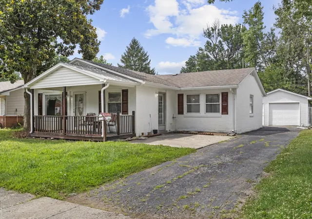 3rd image of 1706 Sarasota Ct, Lexington, KY 40505 | MLS# 26017033