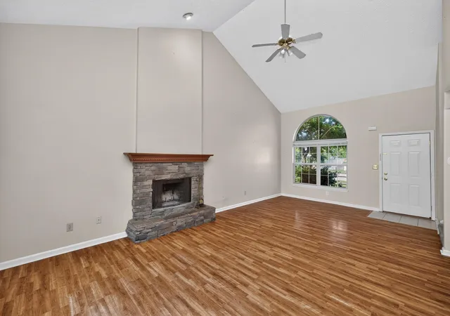 Photo 4 of Sale Pending at 2568 Checkerberry Dr, Lexington, KY 40509 | MLS# 26020563 | Listing updated on 2026-10-13