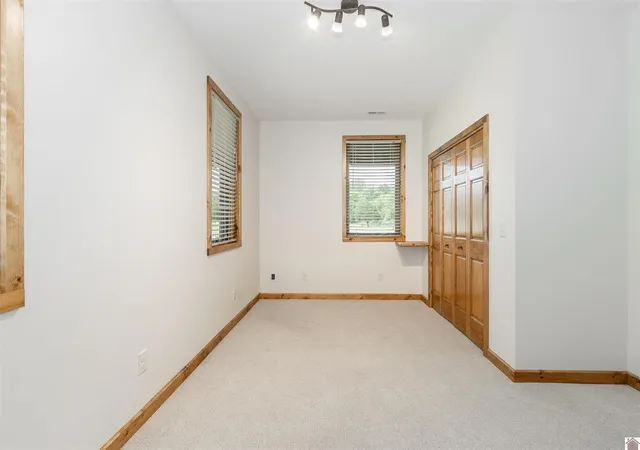 Photo 3 of Sale Pending at 1430 Spence Chapel Rd, Mayfield, KY 42066 | MLS# 26016297 | Listing updated on 2026-08-23