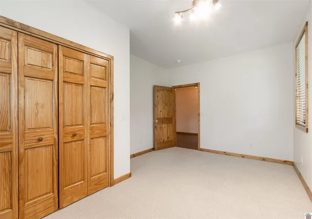 Photo 4 of Sale Pending at 1430 Spence Chapel Rd, Mayfield, KY 42066 | MLS# 26016297 | Listing updated on 2026-08-23