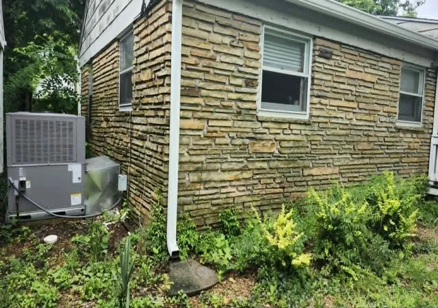 2nd image of 179 Iroquois Dr, Paducah, KY 42001 | MLS# 26017667