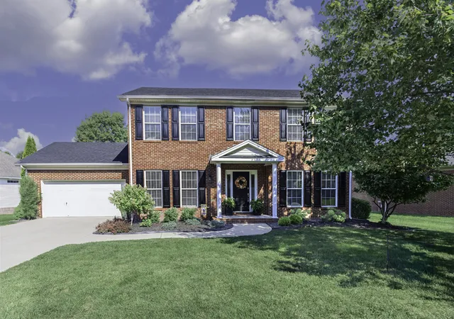 Photo 1 of Single family home for sale at 308 S Hill Rd, Versailles, KY 40383 | MLS# 26016425 | Listing updated on 2026-09-15