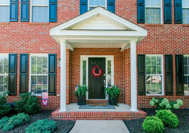 Homes for sale in Versailles, KY | 308 S Hill Rd, Versailles, KY 40383 | MLS# 26016425