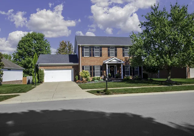 Photo 3 of Single family home for sale at 308 S Hill Rd, Versailles, KY 40383 | MLS# 26016425 | Listing updated on 2026-09-15