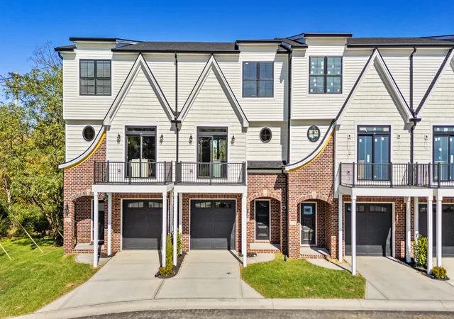 1st image of 3127 Liberty Cir, Lexington, KY 40509 | MLS# 26016429