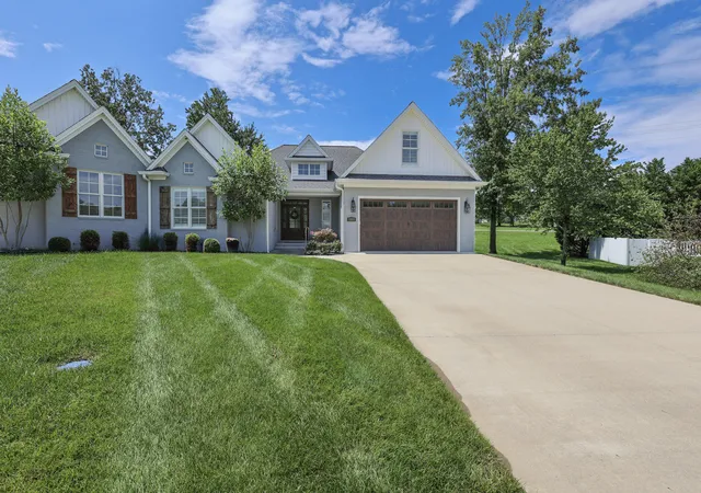 2nd image of 1317 Pillar Chase, Paducah, KY 42001 | MLS# 26016532
