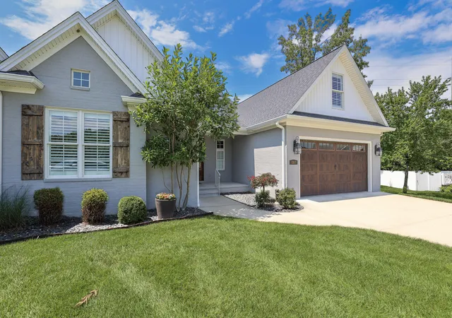 3rd image of 1317 Pillar Chase, Paducah, KY 42001 | MLS# 26016532