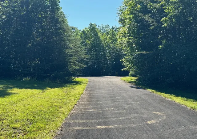 Photo 4 of Land for sale at 4 Village Ct, Russell Springs, KY 42642 | MLS# 26016312 | Listing updated on 2026-07-06