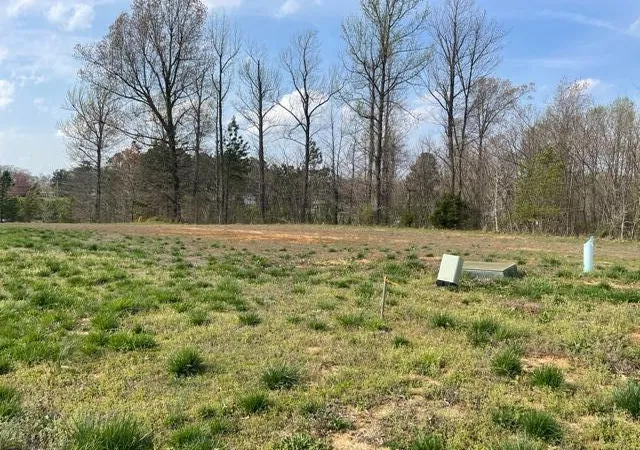 Photo 3 of Land for sale at 135 Low Ridge Ln, Paducah, KY 42003 | MLS# 26018667 | Listing updated on 2026-07-16