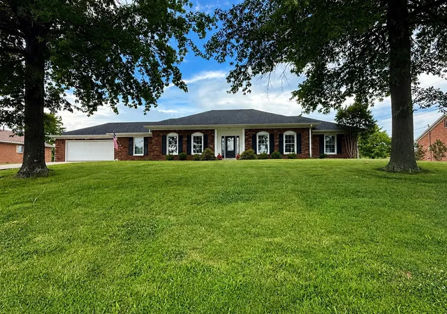 Homes for sale in Harrodsburg, KY | 521 Shenandoah Dr, Harrodsburg, KY 40330 | MLS# 26016418