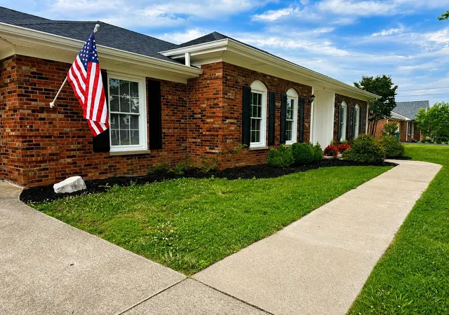 Homes for sale in Harrodsburg, KY | 521 Shenandoah Dr, Harrodsburg, KY 40330 | MLS# 26016418