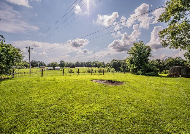 Homes for sale in Rockfield, KY | 1575 Blue Level Providence Rd, Rockfield, KY 42274 | MLS# 26016405