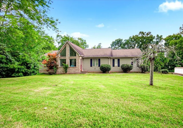 1st image of 92 Skyview Dr, Corbin, KY 40701 | MLS# 26016672