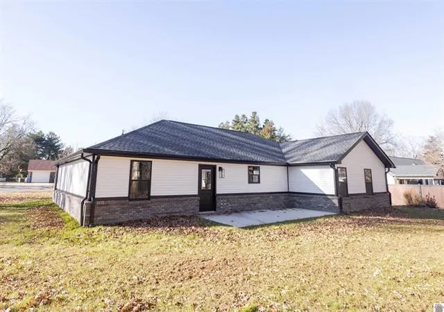 4th image of 1125 Magnolia Dr, Fulton, KY 42041 | MLS# 26017887