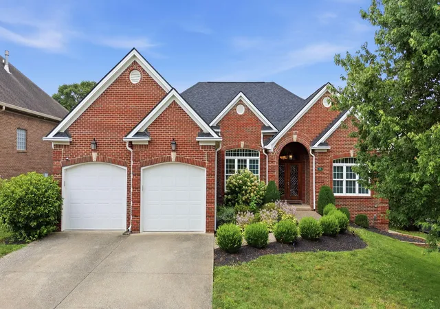 Homes for sale in Georgetown, KY | 116 Kingston Dr, Georgetown, KY 40324 | MLS# 26016530