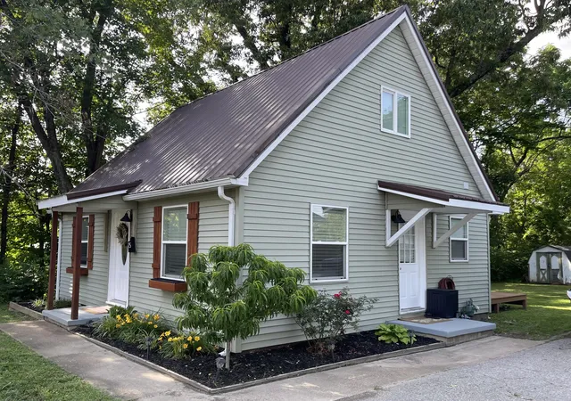 3rd image of 75 W Mclaughlin Ave, Madisonville, KY 42431 | MLS# 26016500