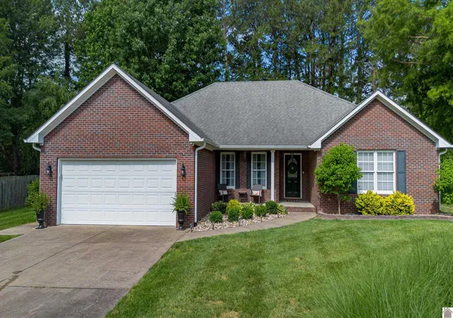1st image of 340 Jolee Wy, Paducah, KY 42001 | MLS# 26016448