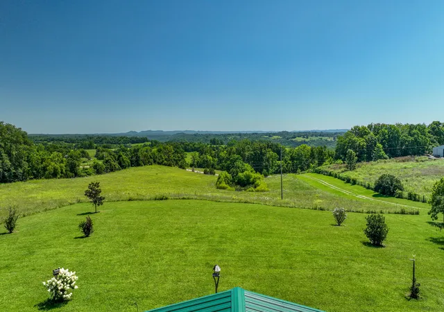 3rd image of 1939 College Hill Rd, Waco, KY 40385 | MLS# 26016874