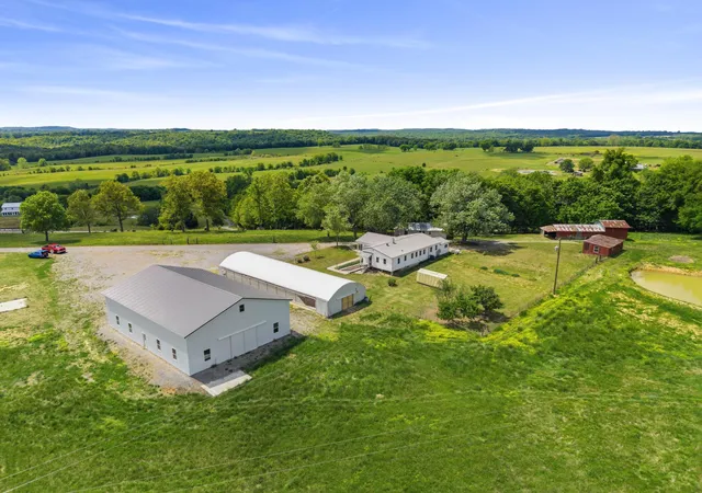 Homes for sale in Marion, KY | 1300 State Route 1901, Marion, KY 42064 | MLS# 26018283