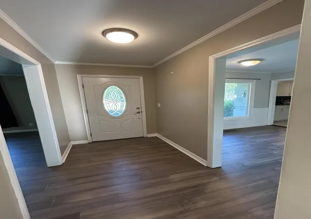 2nd image of 359 Rhea Lee Dr, Paducah, KY 42001 | MLS# 26016850