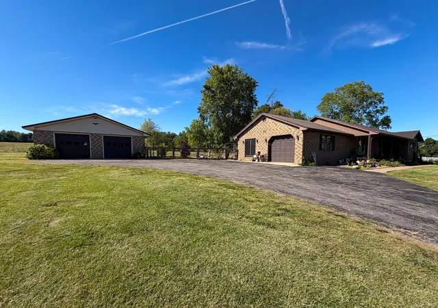 Homes for sale in Marion, KY | 2391 E Us 60, Marion, KY 42064 | MLS# 26017356