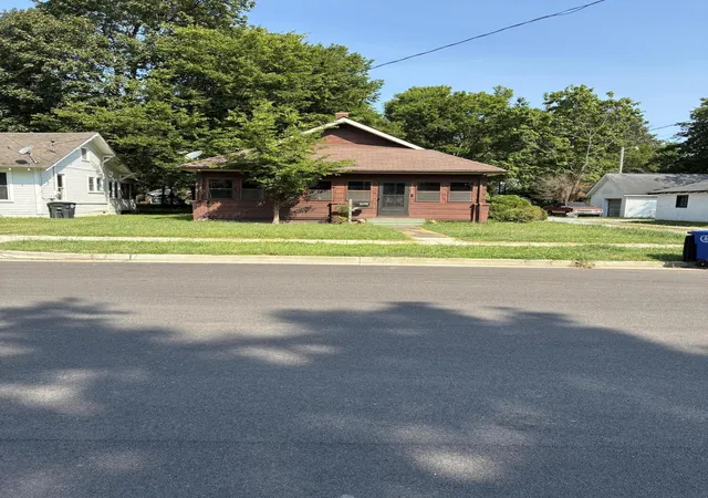 Photo 22 of Single family home for sale at 1907 Adams St, Paducah, KY 42001 | MLS# 26017971 | Listing updated on 2026-08-28