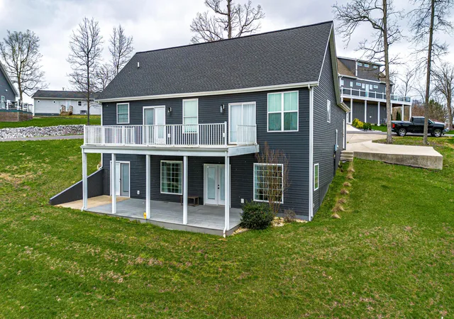 Homes for sale in Gilbertsville, KY | 368 Sherwood Dr, Gilbertsville, KY 42044 | MLS# 26017076