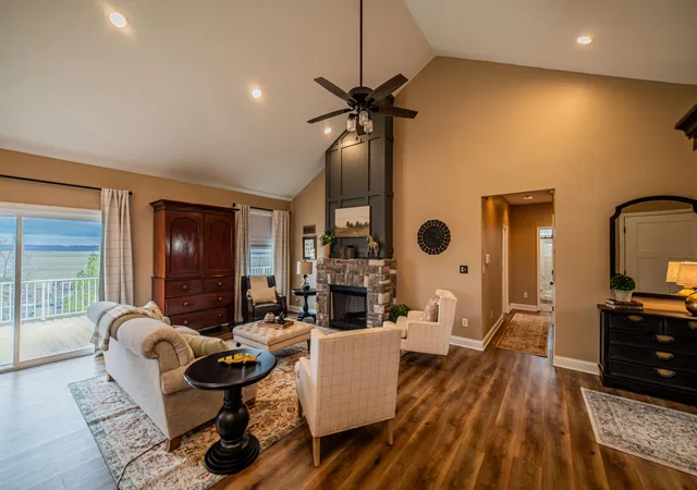 Homes for sale in Gilbertsville, KY | 368 Sherwood Dr, Gilbertsville, KY 42044 | MLS# 26017076