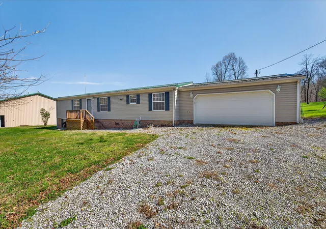 Homes for sale in Salem, KY | 2526 Axel Creek Rd, Salem, KY 42078 | MLS# 26016662