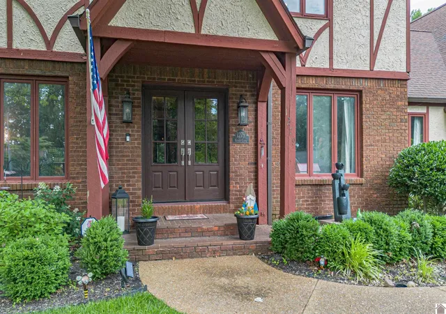 2nd image of 1274 Hedge Ln, Paducah, KY 42001 | MLS# 26016474