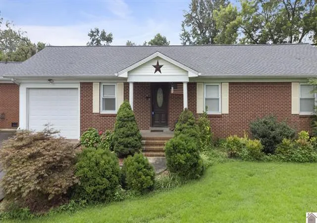 Homes for sale in Murray, KY | 3403 Kentucky 121, Murray, KY 42071 | MLS# 26016731