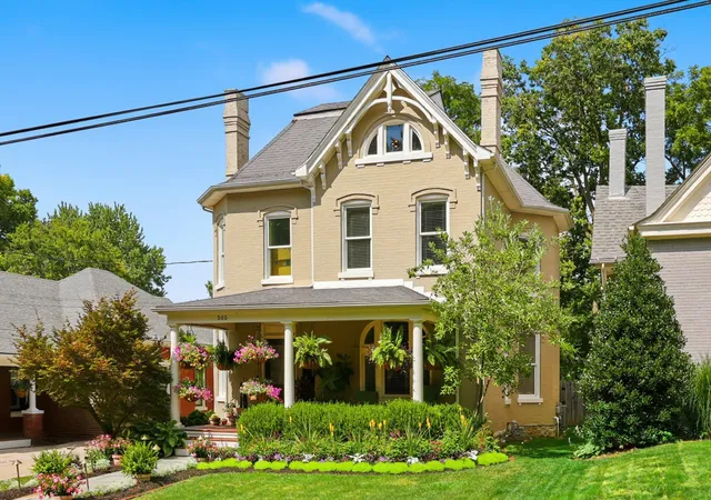 Photo 1 of Single family home for sale at 565 W 2nd Street, Lexington, KY 40508 | MLS# 26016794 | Listing updated on 2026-07-27