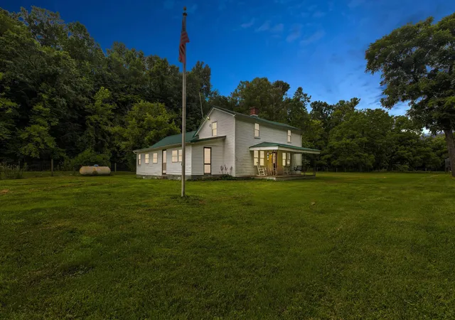 Homes for sale in Mount Sterling, KY | 2350 Kiddville Rd, Mount Sterling, KY 40353 | MLS# 26016968