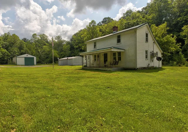Homes for sale in Mount Sterling, KY | 2350 Kiddville Rd, Mount Sterling, KY 40353 | MLS# 26016968