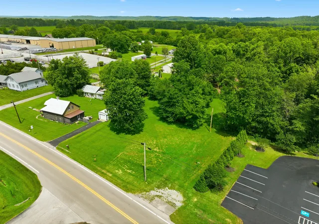Photo 9 of Sale Pending at 10706 Us 127, Dunnville, KY 42528 | MLS# 26018560 | Listing updated on 2026-08-18