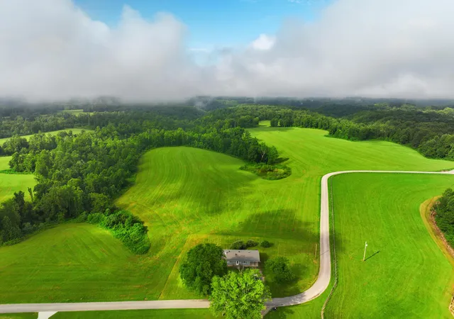 Photo 3 of House for sale at 1475 Gosser Ridge Rd, Liberty, KY 42539 | MLS# 26018376 | Listing updated on 2026-07-15