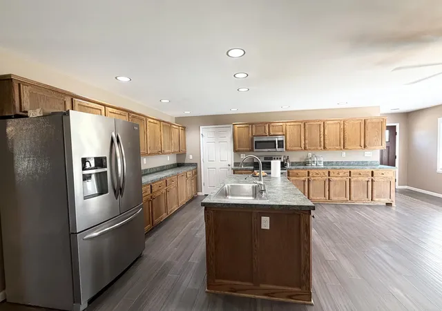 Photo 3 of Single family home for sale at 506 Ridgefield Dr, Liberty, KY 42539 | MLS# 26016521 | Listing updated on 2026-09-05