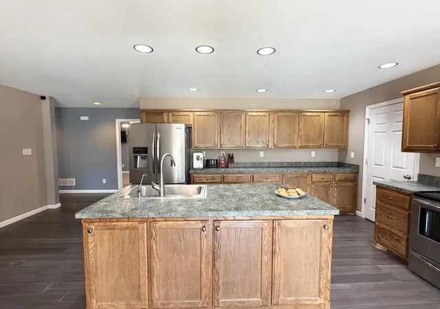 Photo 4 of Single family home for sale at 506 Ridgefield Dr, Liberty, KY 42539 | MLS# 26016521 | Listing updated on 2026-09-05