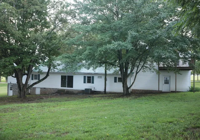 Homes for sale in Winchester, KY | 2379 Big Stoner Rd, Winchester, KY 40391 | MLS# 26016881