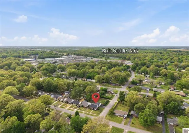 Homes for sale in Paducah, KY | 2501 Harrison St, Paducah, KY 42001 | MLS# 26017146