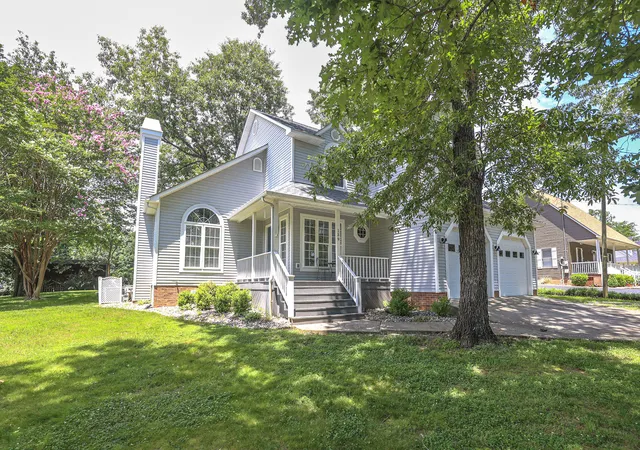 Photo 3 of Single family home for sale at 139 Sir Rogers Dr, Gilbertsville, KY 42044 | MLS# 26017427 | Listing updated on 2026-07-30