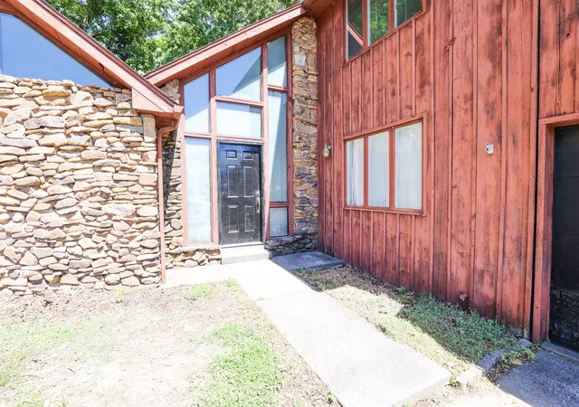 4th image of 329 Carson Wy, Paducah, KY 42003 | MLS# 26017463