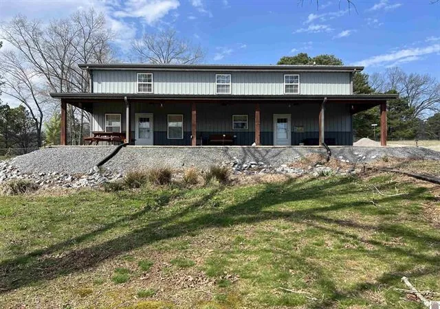 Photo 3 of Single family home for sale at 18 Goose Bay Dr, Benton, KY 42025 | MLS# 26017241 | Listing updated on 2026-07-11