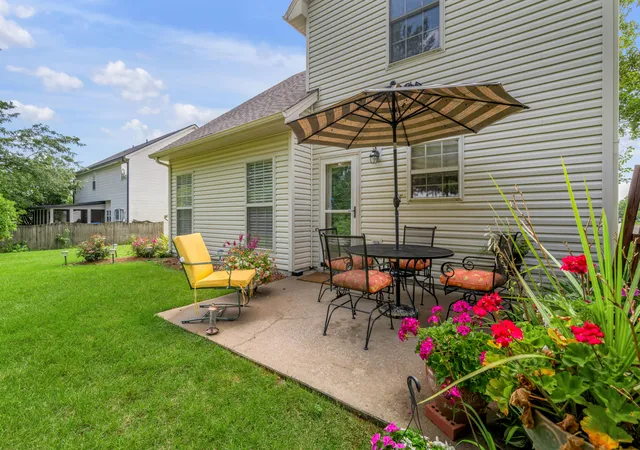 Photo 3 of Sale Pending at 130 Carriage Ln, Midway, KY 40347 | MLS# 26017279 | Listing updated on 2026-09-22