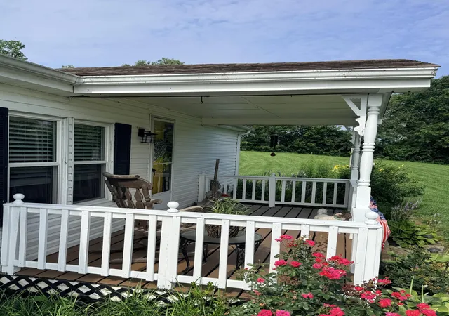 Homes for sale in Eminence, KY | 893 Herndon Ln, Eminence, KY 40019 | MLS# 26016634